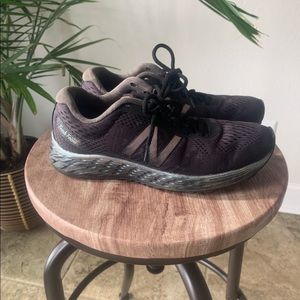 Very comfortable new balance tennis shoes